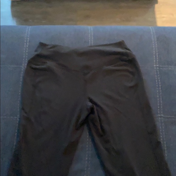 Dri-Fit Nike Leggings - Picture 2 of 3